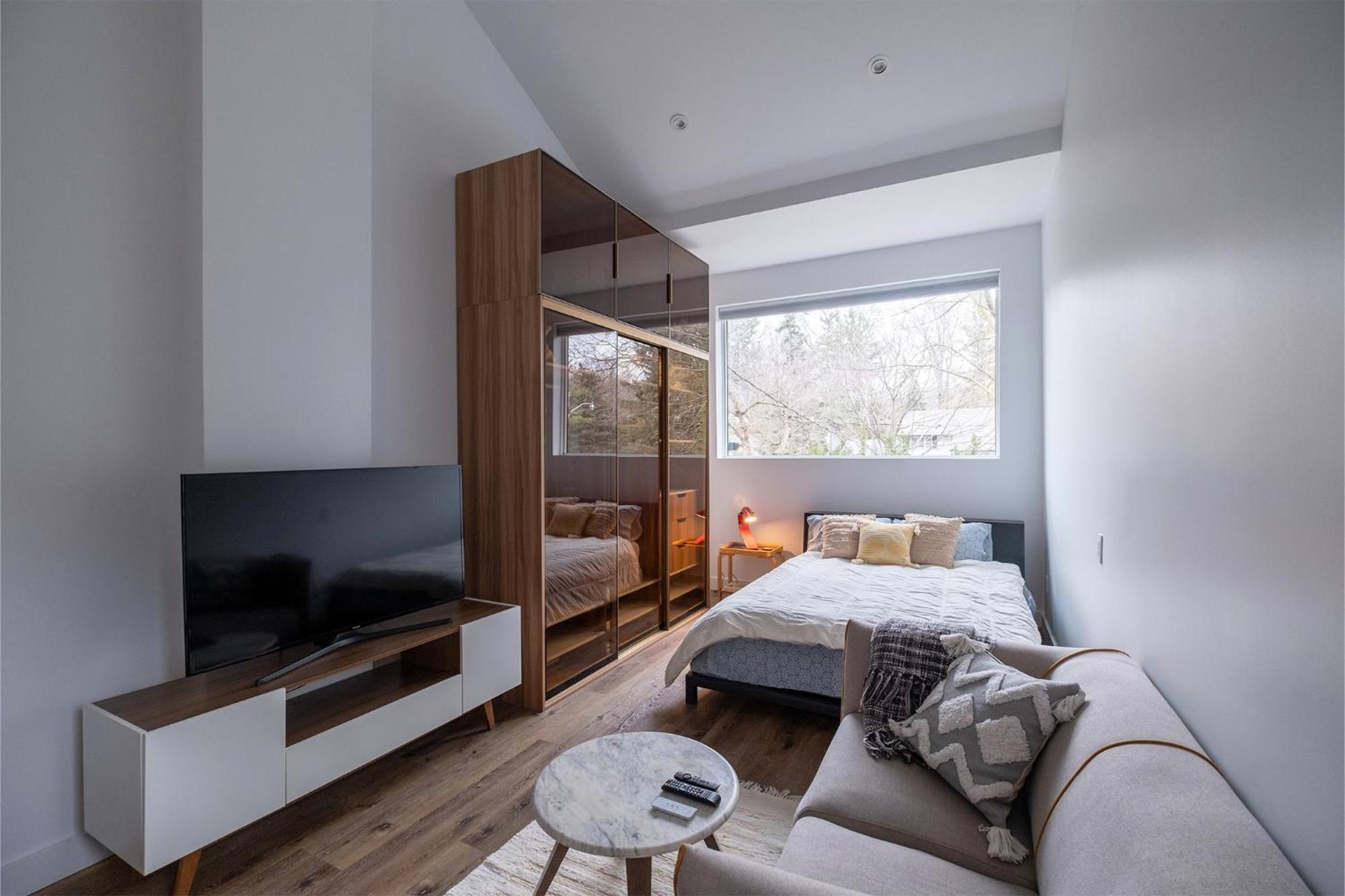Queen Loft In Nature Toronto Exterior photo